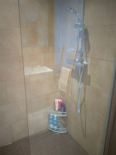 (provisionsfrei) moderne 1-Zimmer Wohnung mit Küche im Zentrum von München – Dusche