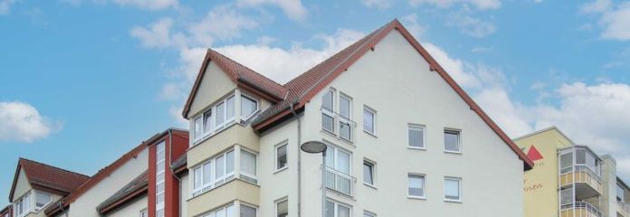 wunderschöne Dachgeschosswohnung mit Tiefgarage in toller Lage