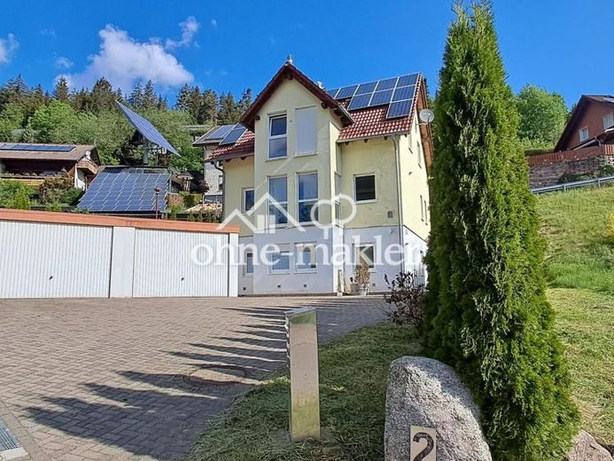 Modernes, zukunftsicheres Effizienzhaus - Wohnen, Arbeiten oder Vermieten - unverbaubare Aussicht – Foto 1
