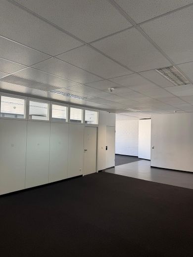270 m² Bürofläche | Stuttgart-Vaihingen | flexibel nutzbar | sofort frei | provisionsfrei – Flächenmitte 