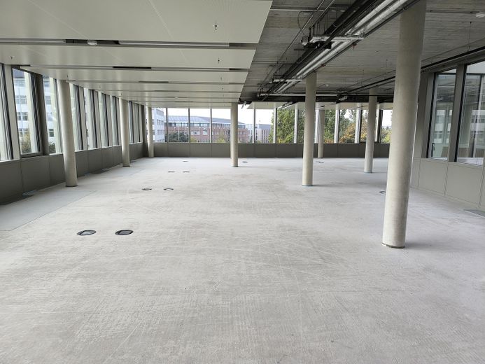 Moderne groß- und kleinteilige Büroflächen in repräsentativer Adresse und Lage – Bsp. III Ausbaufläche > 300m²