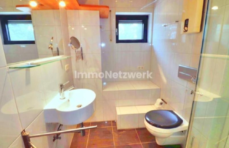 Bungalow mit Flachdach und Mezzaningeschoss – Foto 4