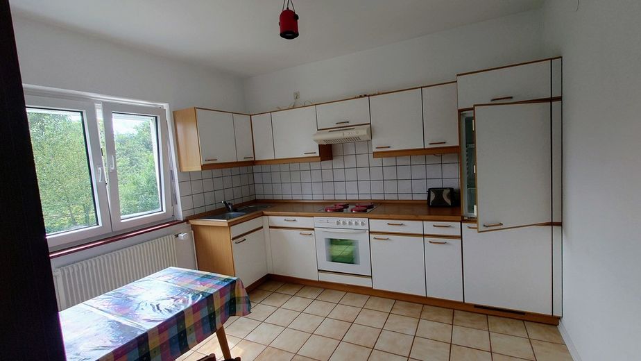 Charmantes Mehrfamilienhaus / Mehrgenerationenhaus freistehend mit großem Garten in Traisa – Foto 13