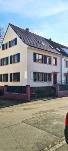 GRENZNAH: 8 ZIMMER  &  SCHÖNER GARTEN – 1784562606_f3ccdd.jpg