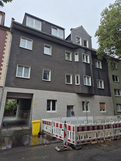Votre nouveau chez-vous : élégant, lumineux et parfaitement agencé ! - Appartement 1 pièce à Gelsenkirchen – Photo 1