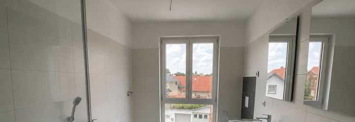 4-Zimmer-Wohnung mit BALKON, offene Küche, Lift