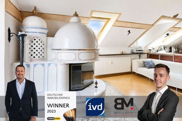 Wohnung mit Charakter und Potenzial: 3 Zimmer, Balkon & Stellplatz