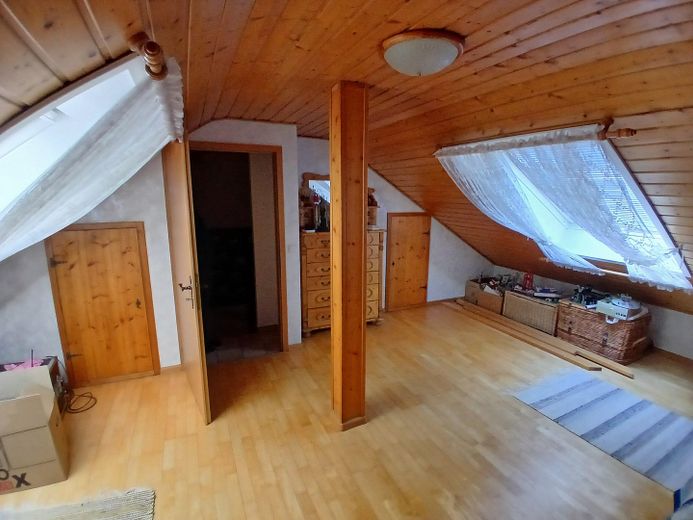 Tussenwoning op een centrale locatie in Kandern – Foto 9