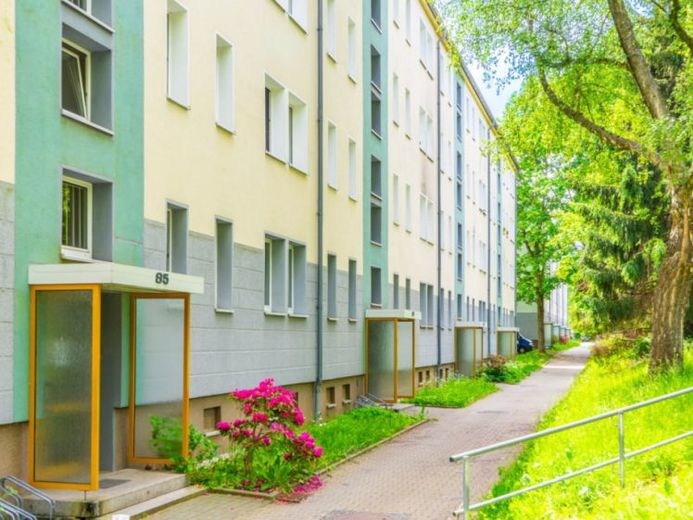2-Raum-Wohnung im Erdgeschoss mit Balkon auf dem Kapellenberg – Foto 1