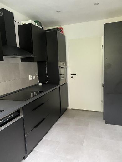 Helle renovierte 3-Zimmer Eigentumswohnung – Foto 15