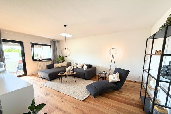 Pełne światła mieszkanie 3,5-pokojowe w Waiblingen – świeżo wyremontowane