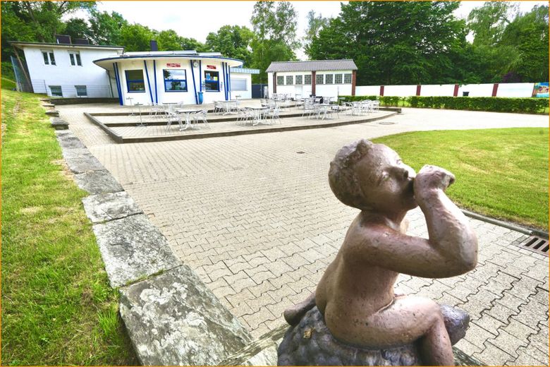 Blick aus dem Freibad