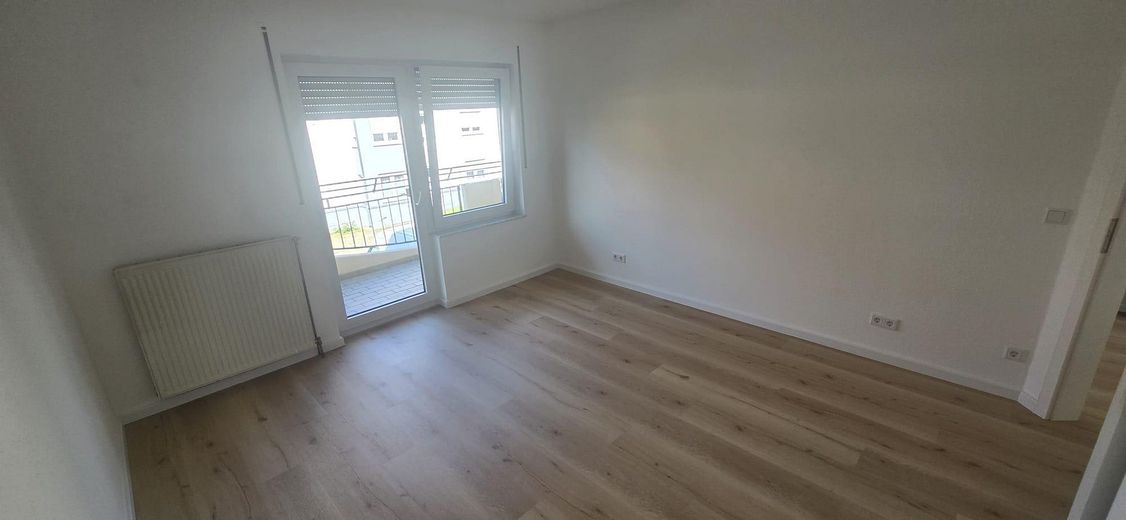 2 Zimmer in Bergfelde Hohen Neuendorf mit TG Stellplatz NEUE Einbauküche und Balkon – Schlafzimmer