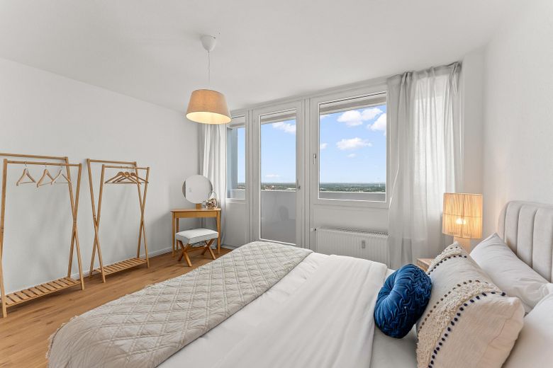 Exklusive Penthouse Wohnung im 22. Stock mit spektakulärem Weitblick – provisionsfrei – Schlafzimmer