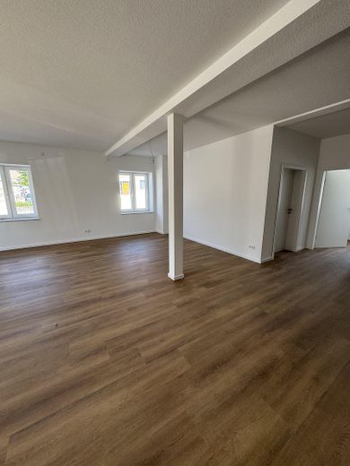 Erstbezug kernsanierte Wohnung 113m2 3,5-Zimmer NEU mit großem Balkon – Wohn-Essbereich 2