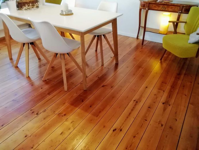 Modernized semi-detached house with view of the Schlei No commission from private seller ... living like on vacation! – Esszimmer OG