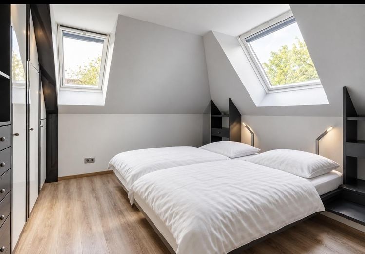 Ekskluzywne umeblowane mieszkanie dwupoziomowe w Ahrensburgu pod Hamburgiem – ok. 120 m² z tarasem na dachu – Zdjęcie 10