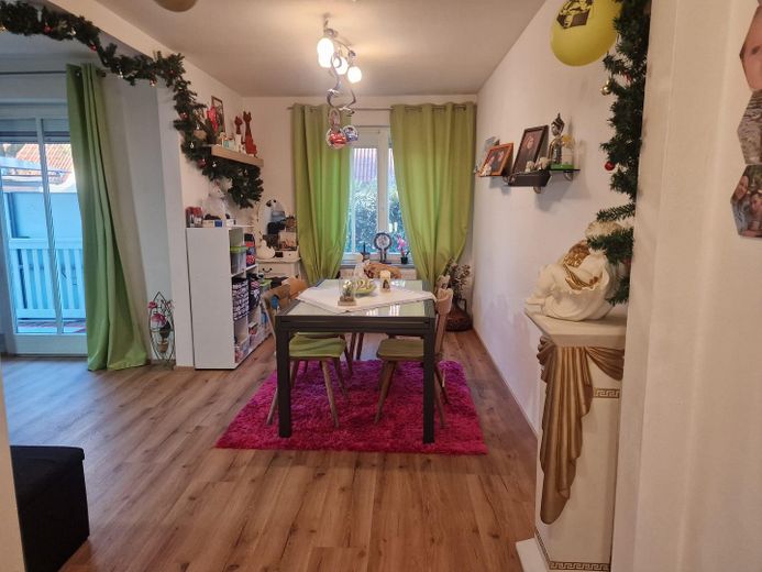 Autark Wonhung mit 115m² Garten keine Allgemeine Eingang – Foto 12