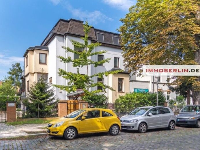 IMMOBERLIN.DE - Charmante Villenetage mit Verandaterrasse nahe Kranoldplatz – Foto 1