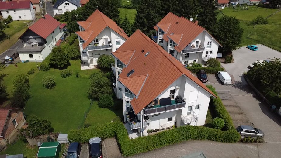 Perfekt ausgestattete 2-Zi in Eckardtshausen zw. Eisenach u. Bad Salzungen – Gesamte Wohnanlage