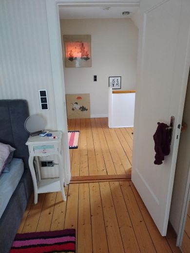 Charmantes Einfamilienhaus – Diele und Schlafzimmer OG