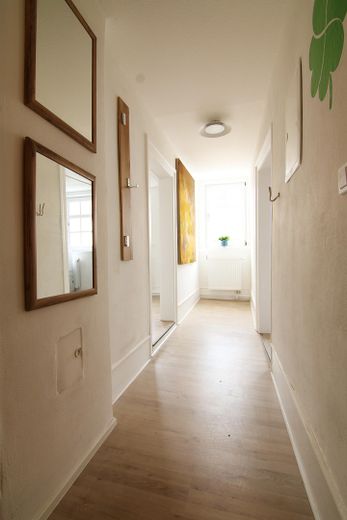 Stilvolle 2,5-Zimmer-Wohnung im Altbau – möbliert & gemütlich – Foto 12