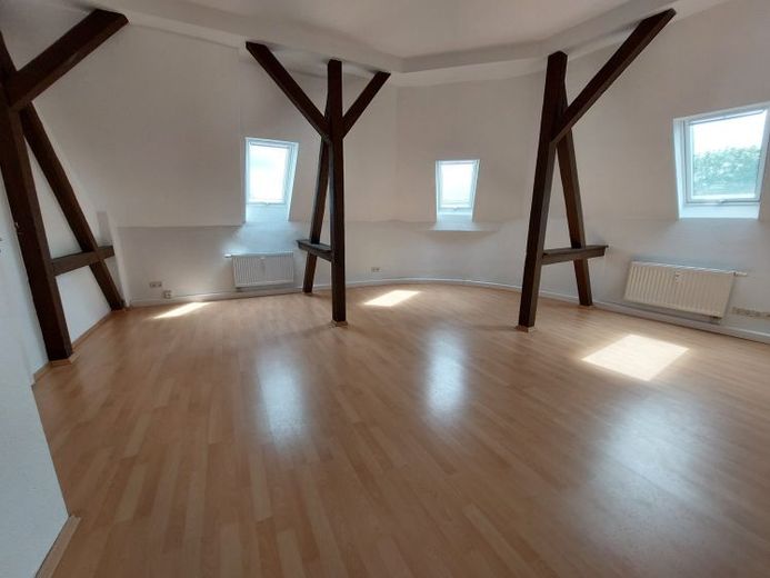 Tolle 7-Raum-DG-Wohnung mit Balkon in Chemnitz-Kappel – Foto 1
