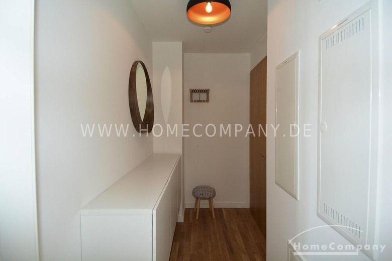 2-Zimmer-Wohnung mit Spreeblick in Tiergarten, Berlin, möbliert – 1b38f36b1f6e4b5b2481f6a0a94009c78f93646f.jpg