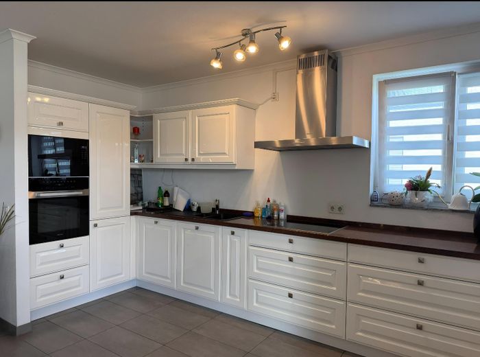 Exclusivo apartamento de 2 habitaciones con balcón de 22 m2 en primera línea del Rin – Foto 12