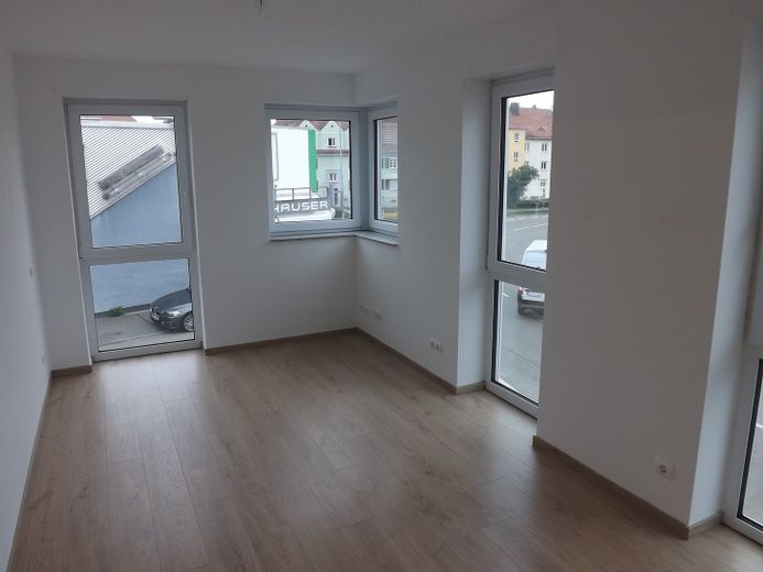 Uygun konumda modern üç odalı daire – Schlafzimmer