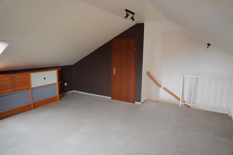 Tür geht zur sep. Toilette