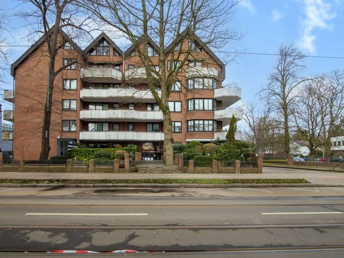 Großzügige Maisonettewohnung mit 2 Balkonen – 4 Zimmer, 103 m², Krefeld, sofort beziehbar – Foto 1