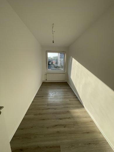 Frisch modernisierte 3-Zimmer-Wohnung in Altstadtnähe – Arbeitszimmer 1