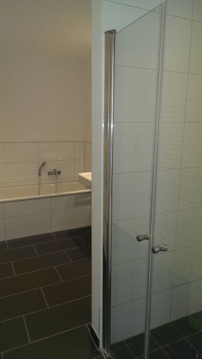 Barrierefreie Wohnung im Passivhaus – Bad