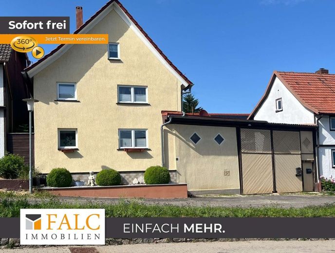 Landhaus mit Scheune und hübschem Garten – Haus aussen
