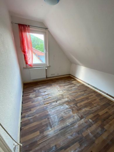 2-Zimmer-Wohnung in Goslar/Oker günstig für Selbstgestalter – Schlafzimmer