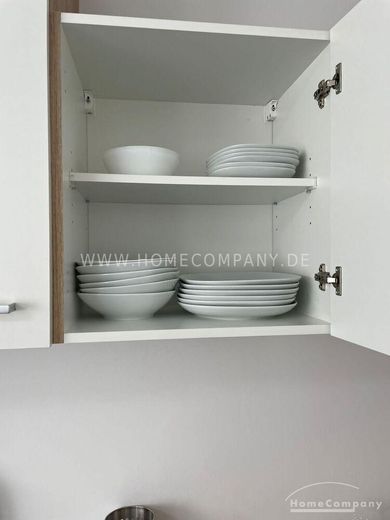 Apartamento moderno amueblado de 1 habitación – ca3aa23f24e47e2426cee1bdb314f0c0ad187a14.jpg