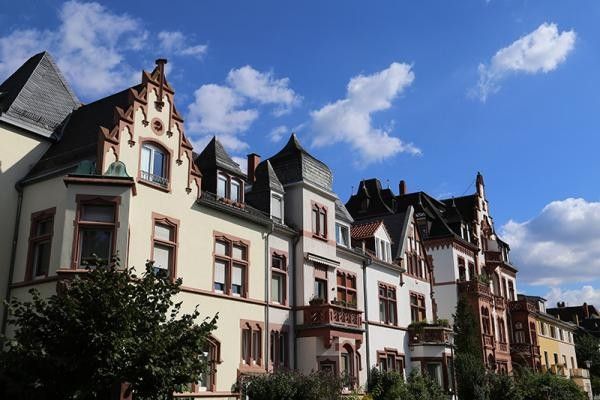 Neuenheim typische Häuserzeile