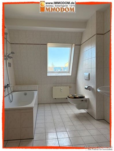 2-Zimmer-Wohnung in Zwickau, zentral und schön gelegen, zu vermieten! – Bad