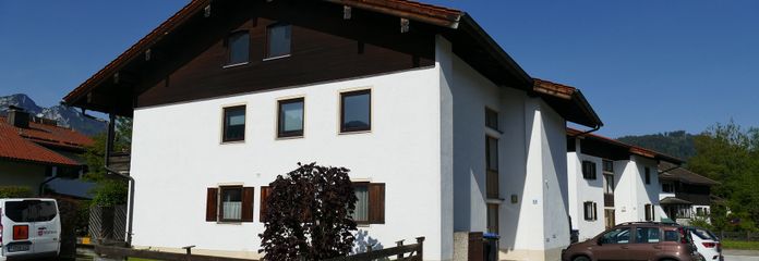 Zur Kapitalanlage! Inzell - zentrale, helle 1-Zimmer-Dachgeschoßwohnung - provisionsfrei! – Aussenansicht