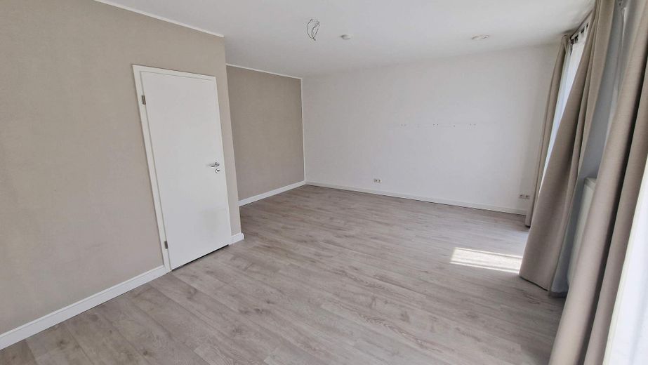 - Senza commissioni - Casa bifamiliare a basso consumo energetico con dotazioni di alta qualità presso il lago Öjendorfer – Schlafzimmer