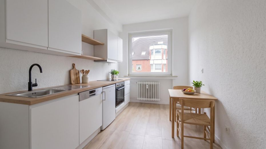 Kaufen ohne Eigenkapital - Sofort bezugsfertig - 2 Zimmer Wohnung mit Aufzug – Küche