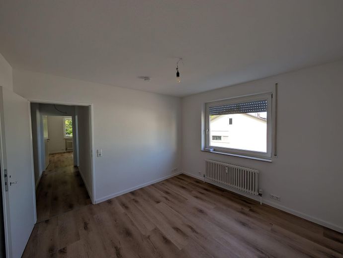 Hochwertig kernsanierte 3-Zimmer-Wohnung mit Balkon & Garage – फोटो 8