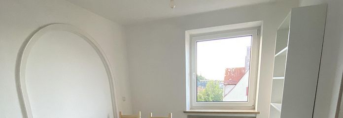 🏡 Renoviertes WG-Zimmer in Kaufbeuren – ideal für Studenten & Azubis 🏡