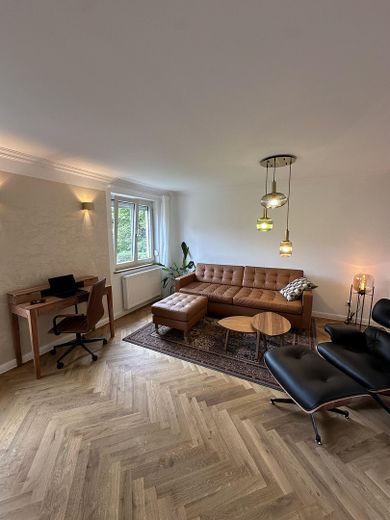 Hochwertig Möbliertes 2 Zi. Apartment Heilbronn – Wohnzimmer 6