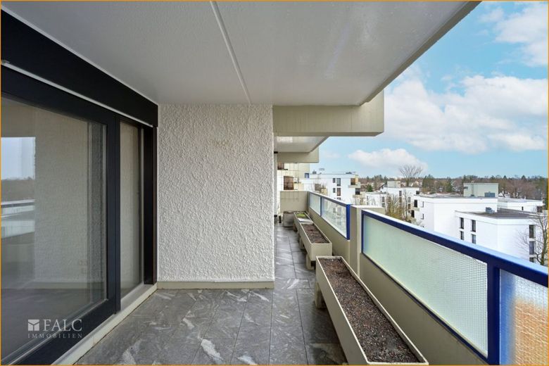 Südbalkon Schlafzimmer