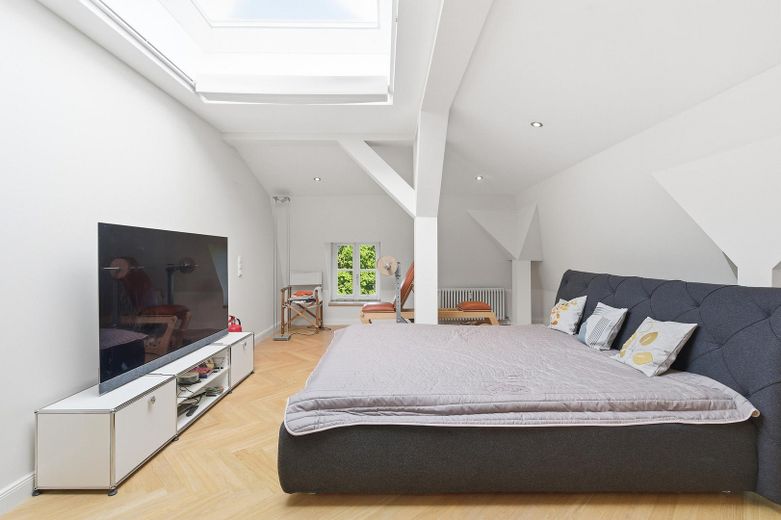 Schlafzimmer im DG