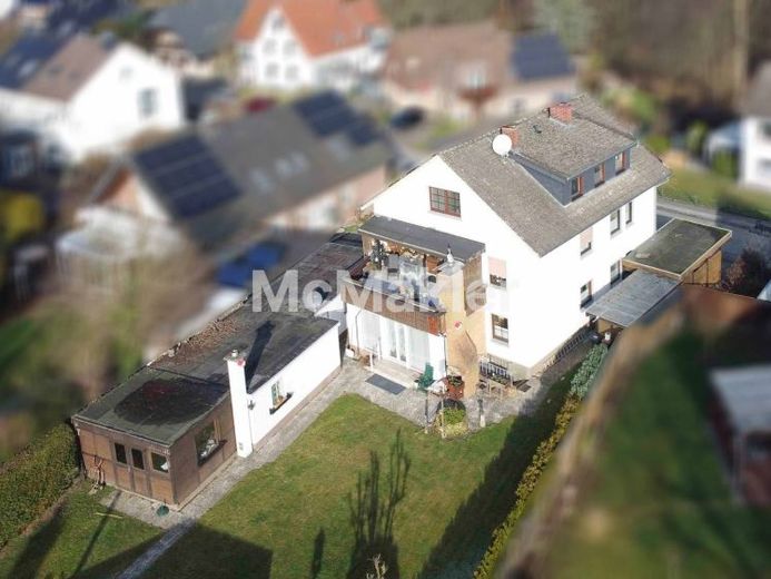 Investieren vor den Toren Bielefelds: Mehrfamilienhaus mit 3 vermieteten Wohneinheiten – Foto 1