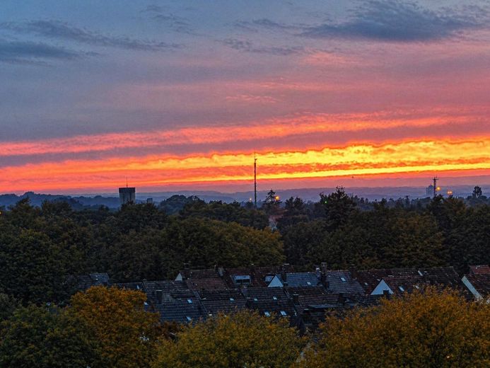 Senza commissione: luminoso appartamento di 3 locali in posizione tranquilla con vista aperta – Foto 14