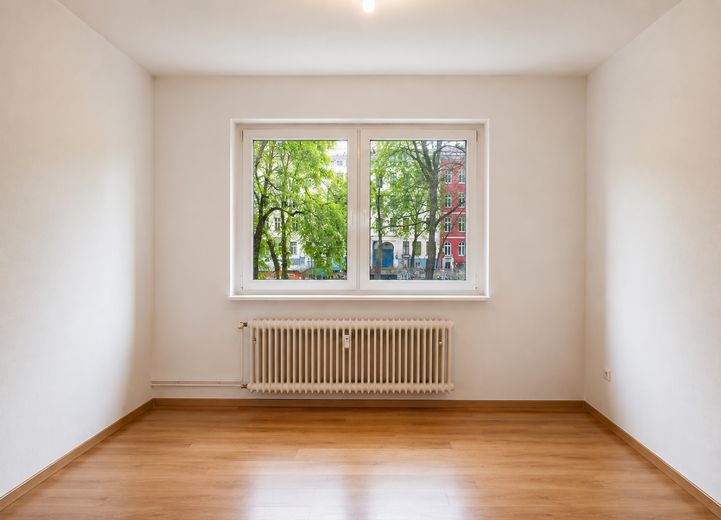 Attraktive 2-Zimmer-Wohnung mit zwei Balkonen in begehrter Lage von Berlin-Kreuzberg – Schlafzimmer